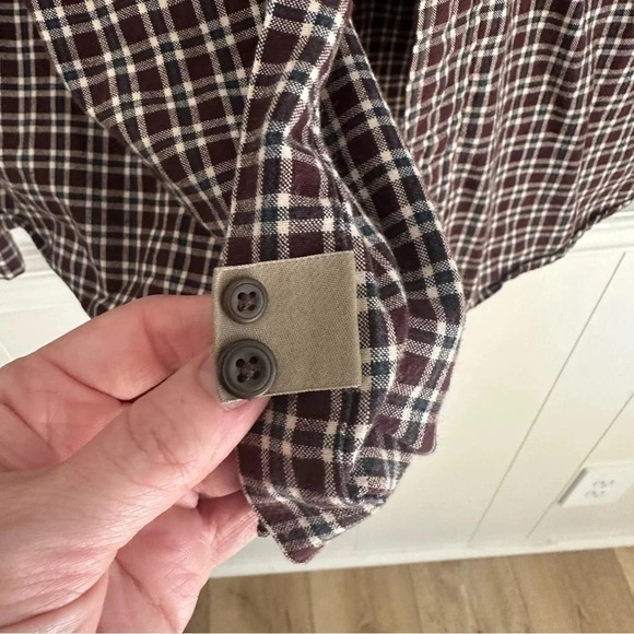 Arrow Khakis Men Button Down Long Sleeve Maroon & Navy Plaid Size XL GUC - Picture 7 of 12